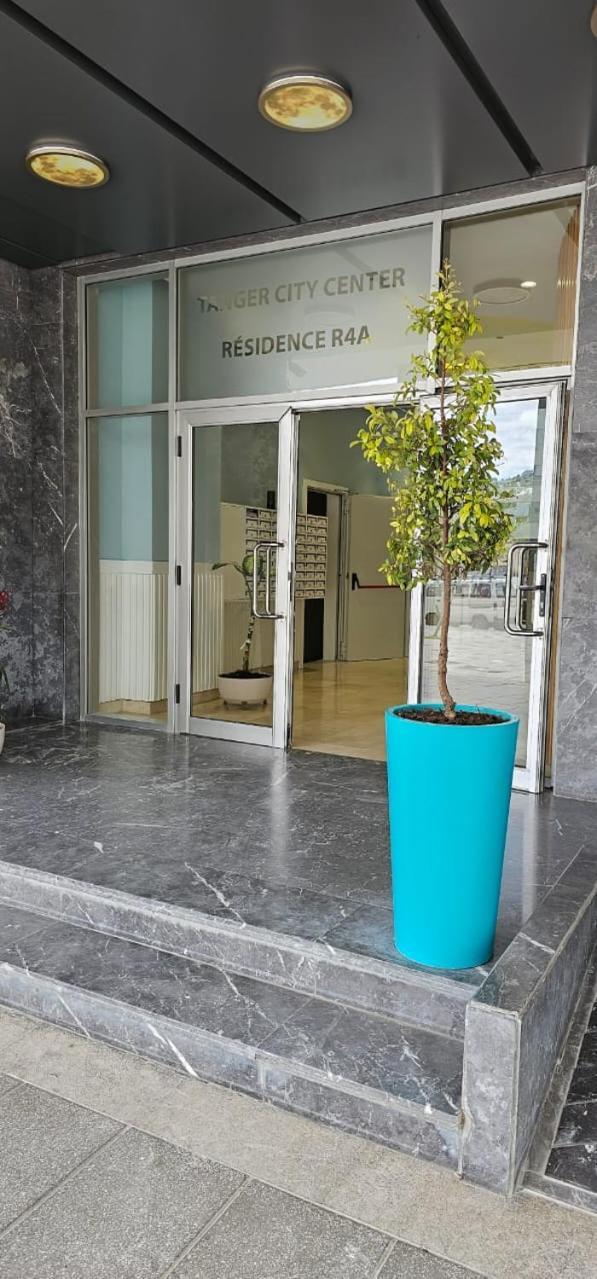 Luxury Apartment Near Tgv Station And The Beach Tangier Room photo